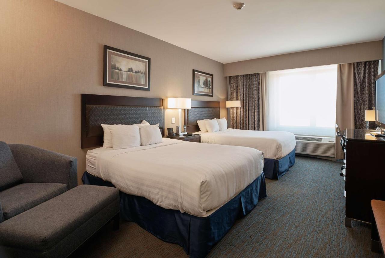 Wingate By Wyndham Chihuahua Hotel Bagian luar foto
